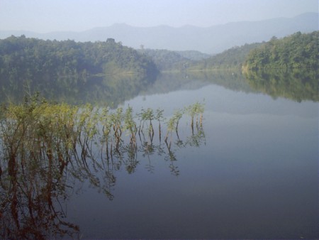 un des nombreux lacs artificiels autour de Phayao